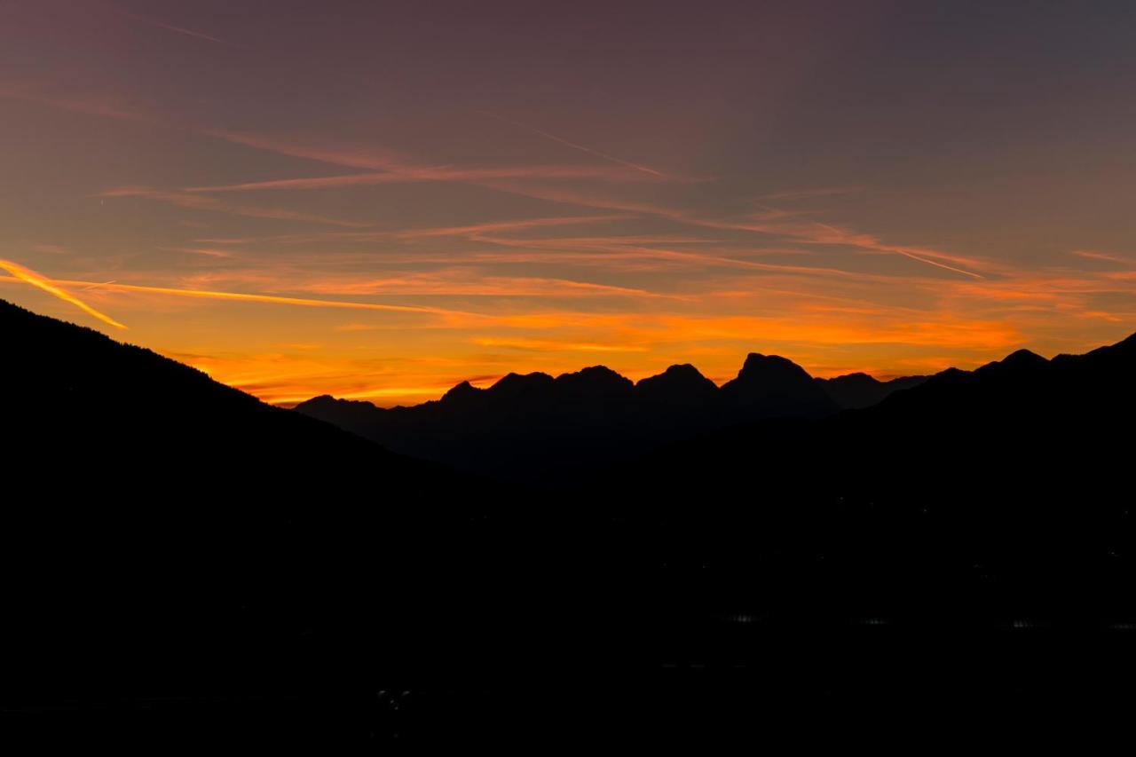 Apartment Wiesenhof - Natur & Weitblick Ueber Innsbruck - Ladestation Fuer Elektroautos ภายนอก รูปภาพ