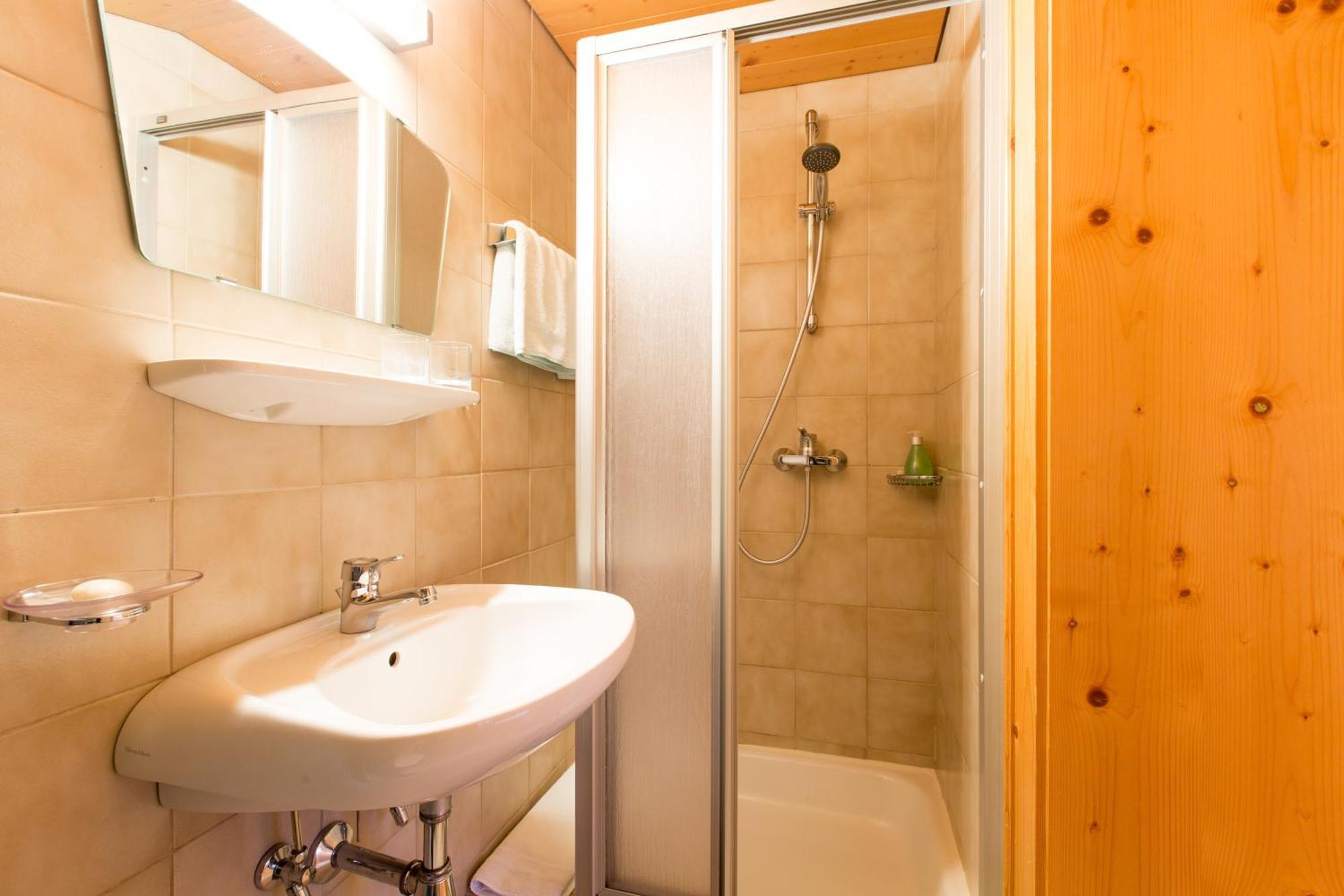 Apartment Wiesenhof - Natur & Weitblick Ueber Innsbruck - Ladestation Fuer Elektroautos ภายนอก รูปภาพ
